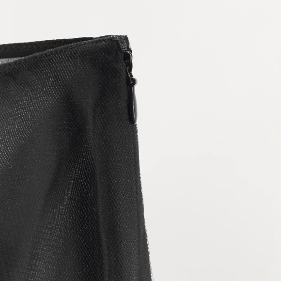 NWT ZARA ASYMMETRICAL TULLE SKORT SIZE L - Picture 5 of 12